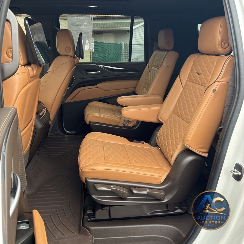 2021 Cadillac Escalade ESV Premium Luxury