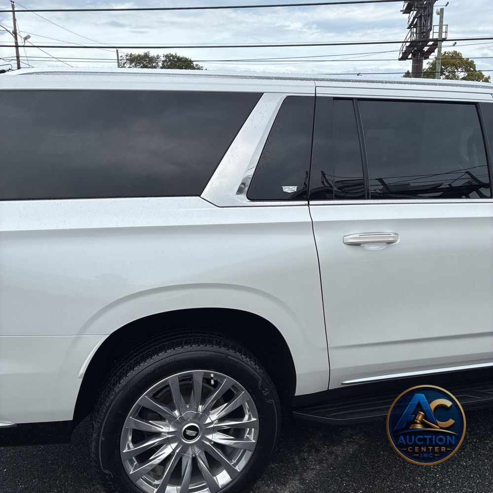 2021 Cadillac Escalade ESV Premium Luxury