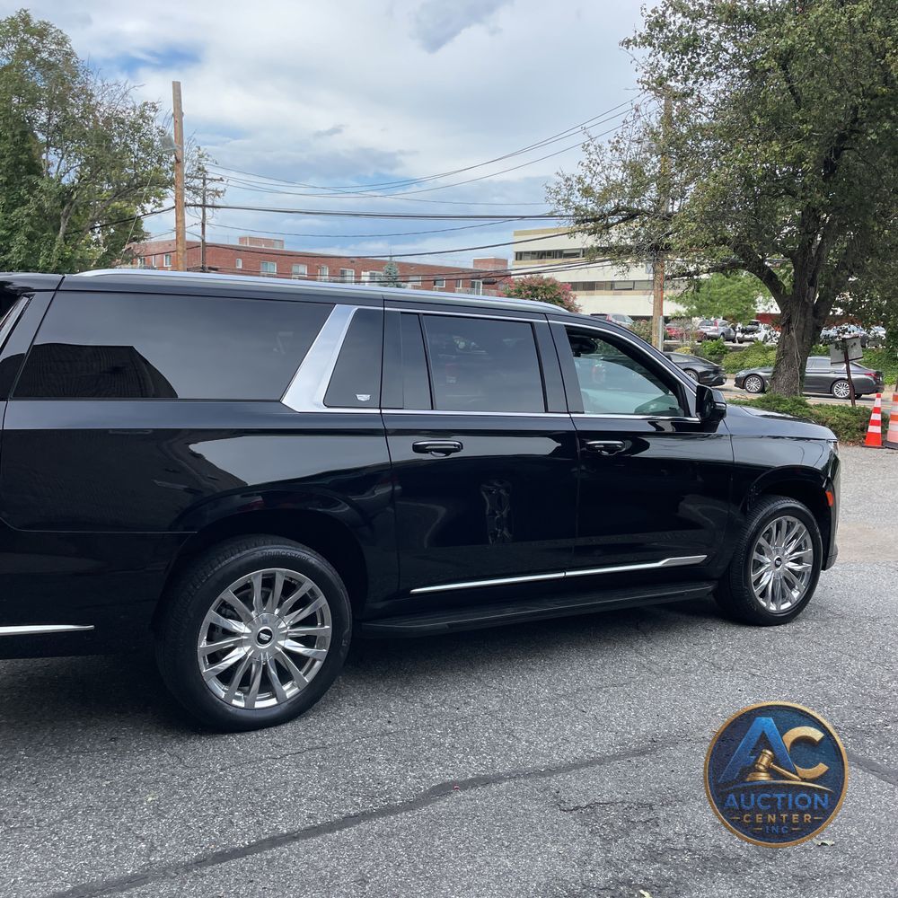 2022 Cadillac Escalade ESV Premium Luxury