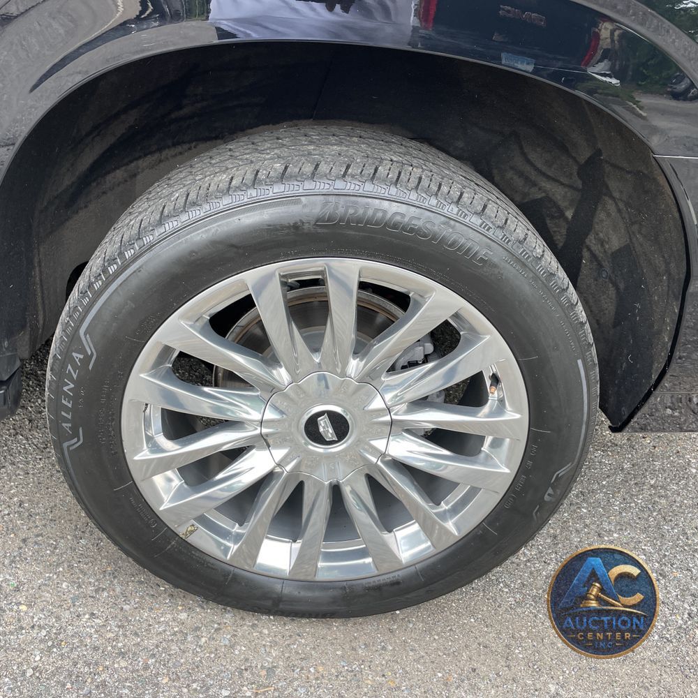 2022 Cadillac Escalade ESV Premium Luxury