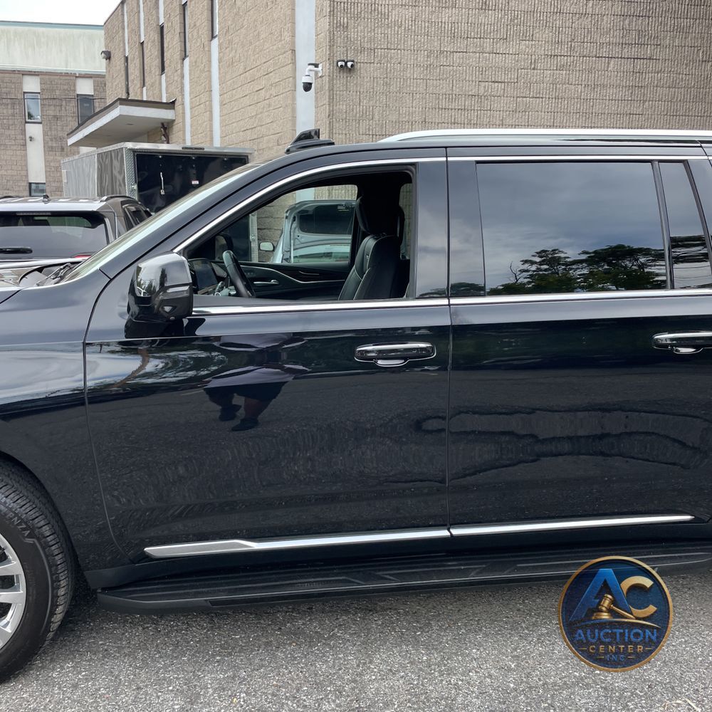 2022 Cadillac Escalade ESV Premium Luxury