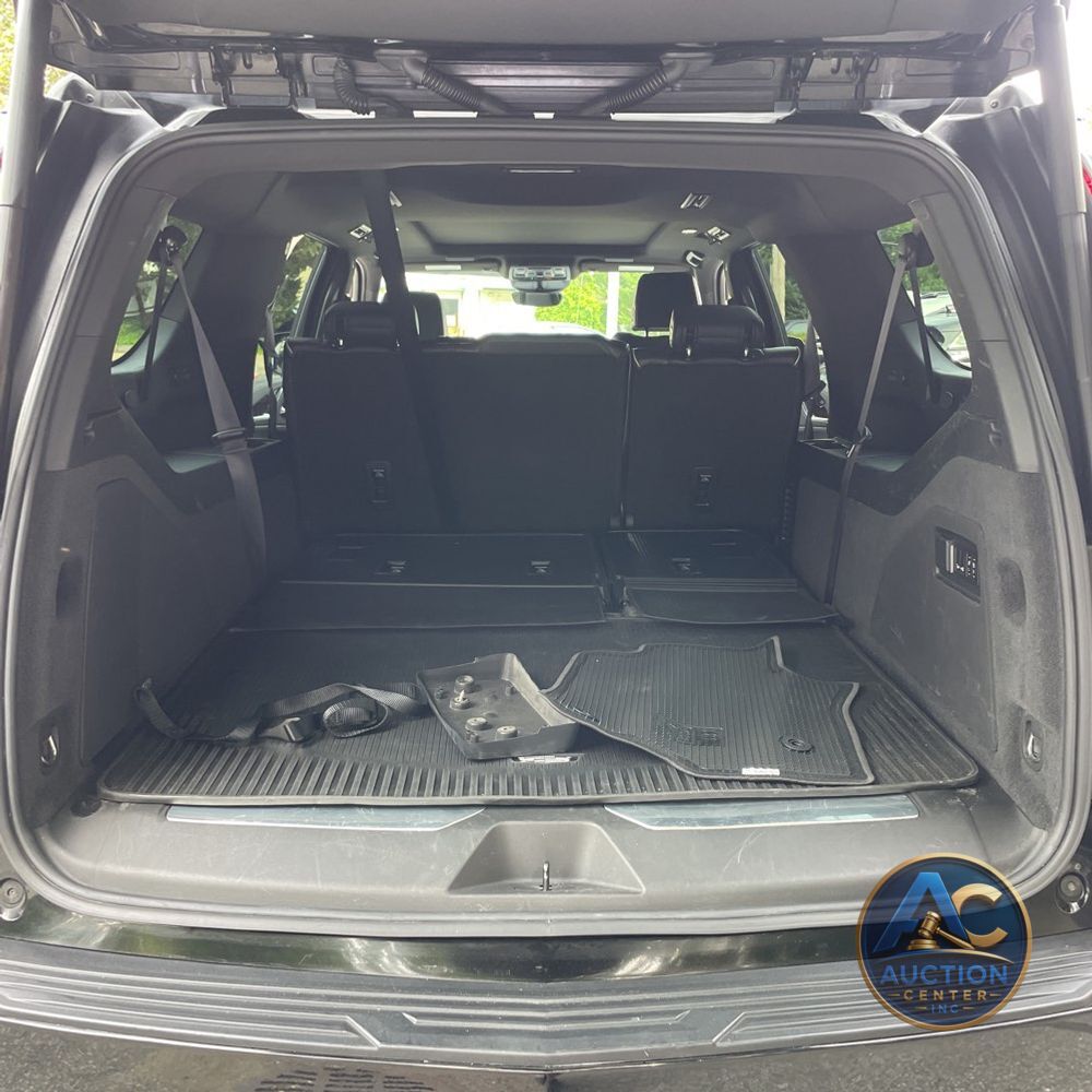 2022 Cadillac Escalade ESV Premium Luxury