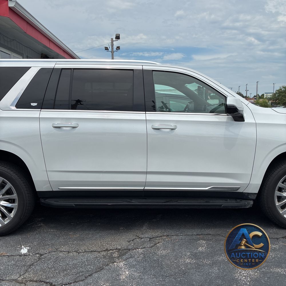 2023 Cadillac Escalade ESV Premium Luxury