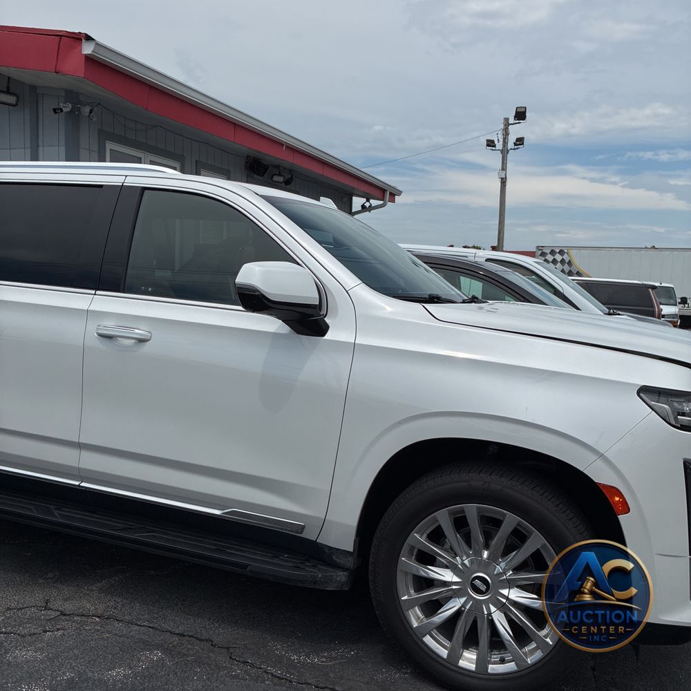 2023 Cadillac Escalade ESV Premium Luxury