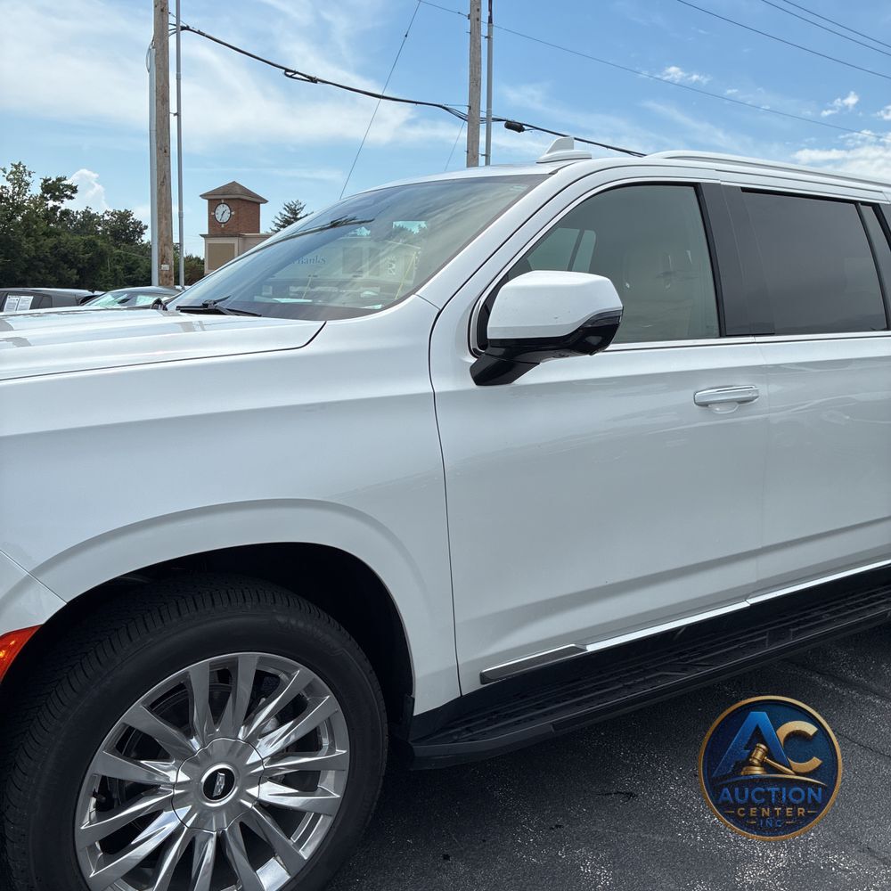 2023 Cadillac Escalade ESV Premium Luxury