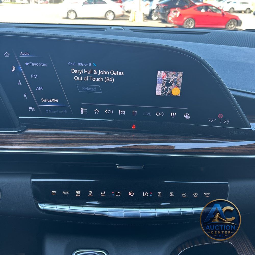 2023 Cadillac Escalade ESV Premium Luxury