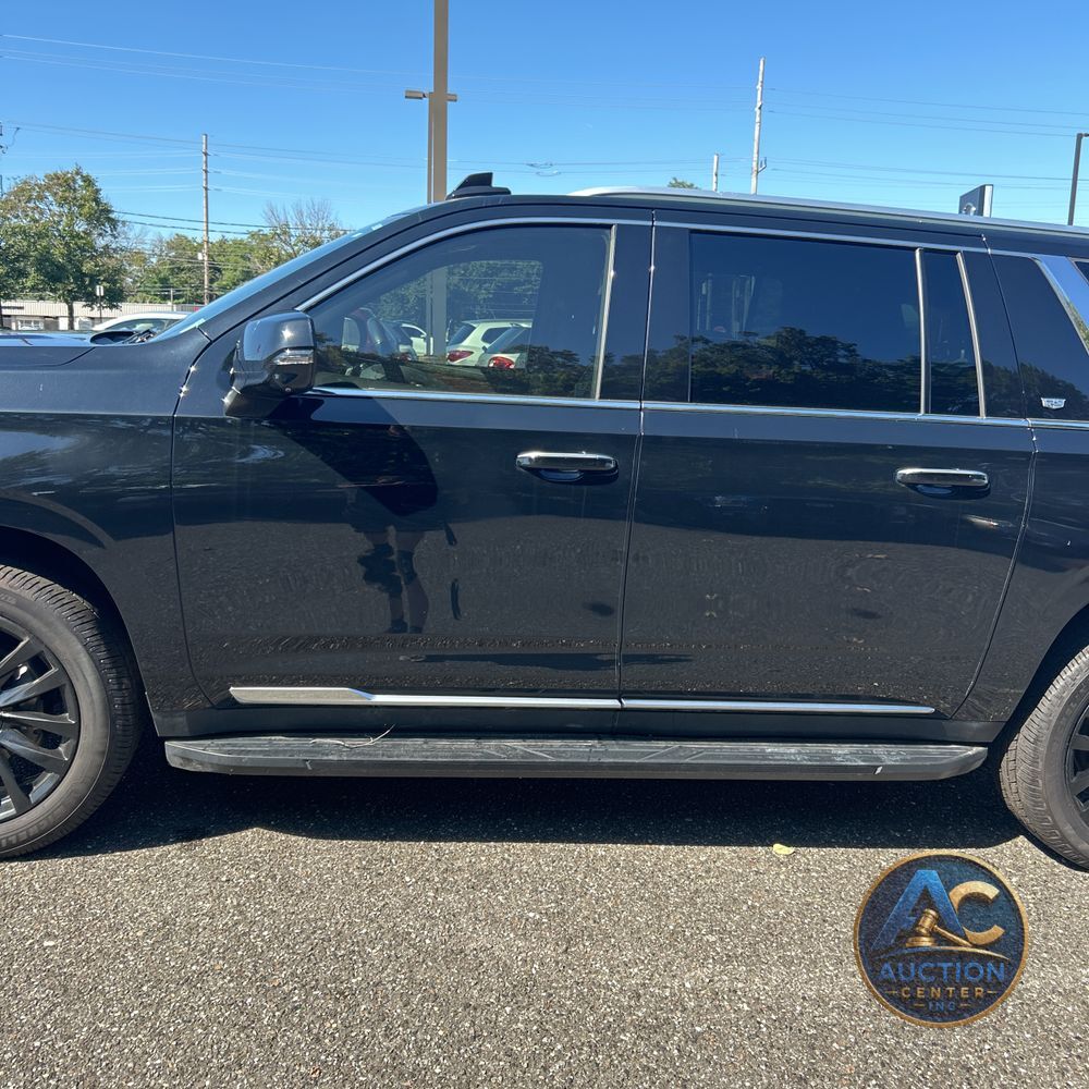 2023 Cadillac Escalade ESV Premium Luxury