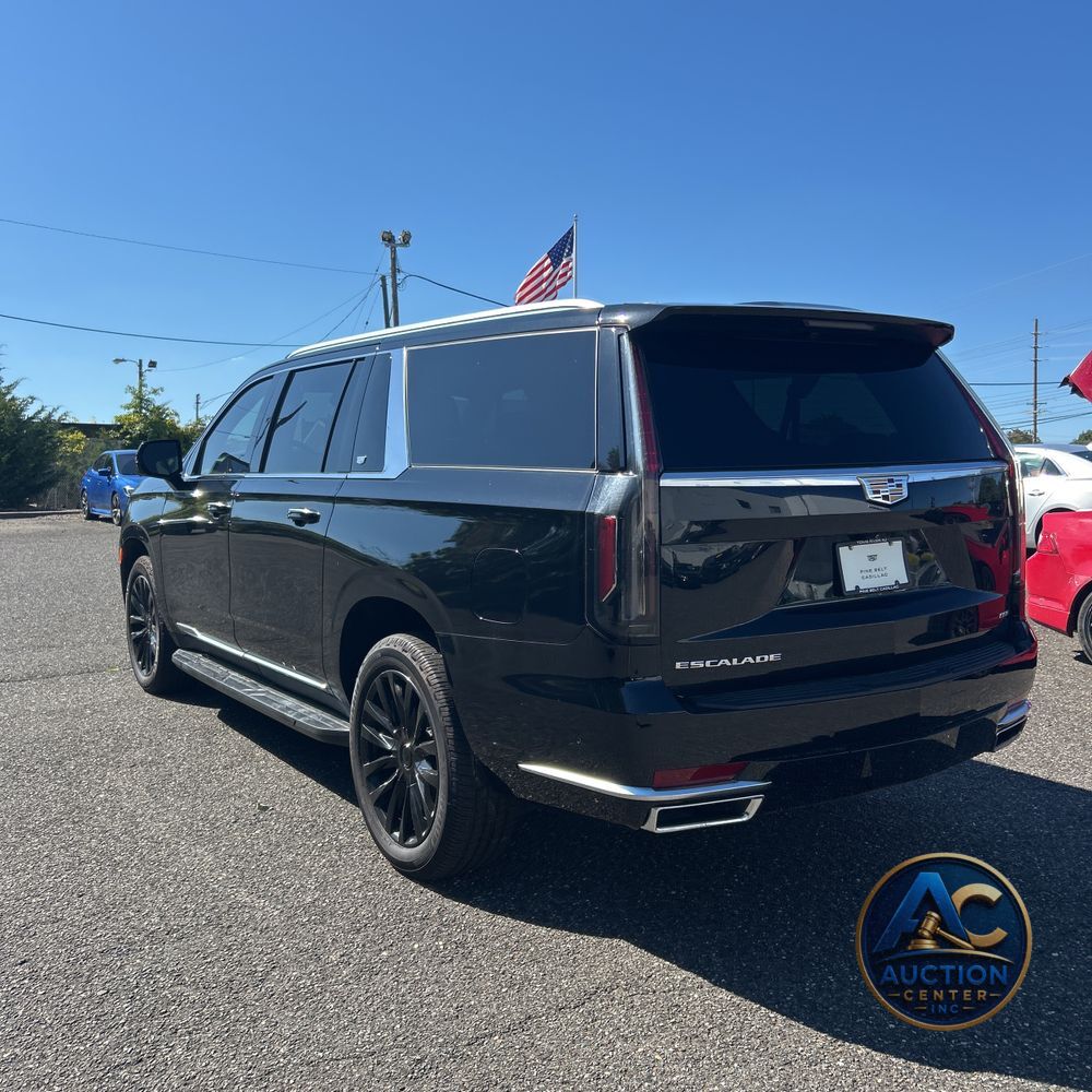2023 Cadillac Escalade ESV Premium Luxury