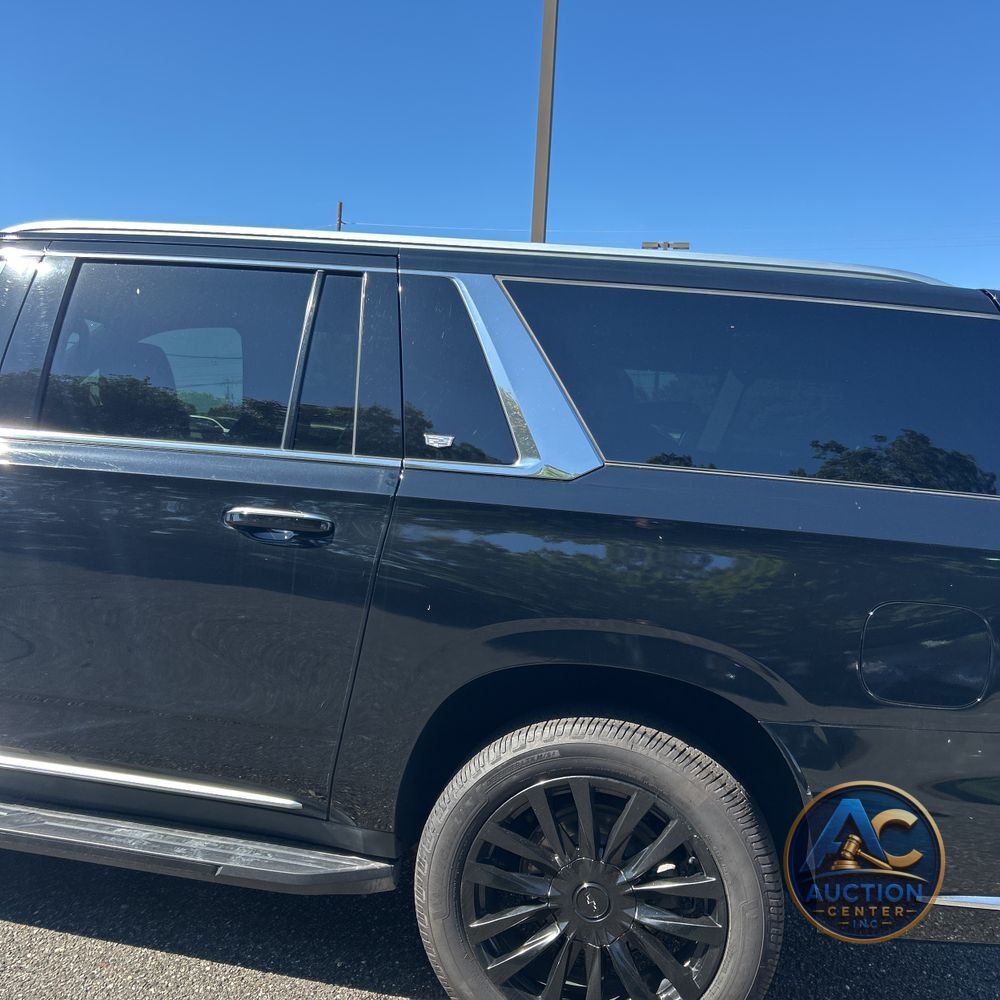 2023 Cadillac Escalade ESV Premium Luxury