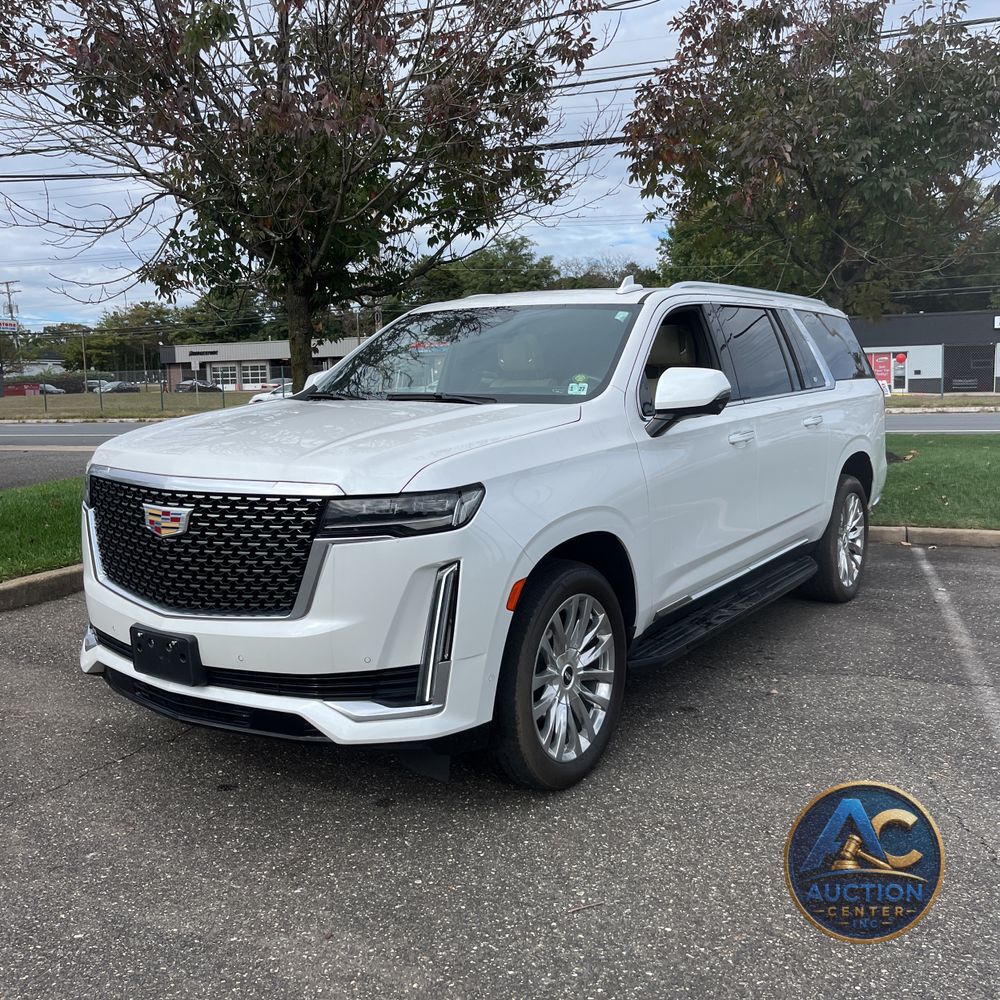 2022 Cadillac Escalade ESV Premium Luxury