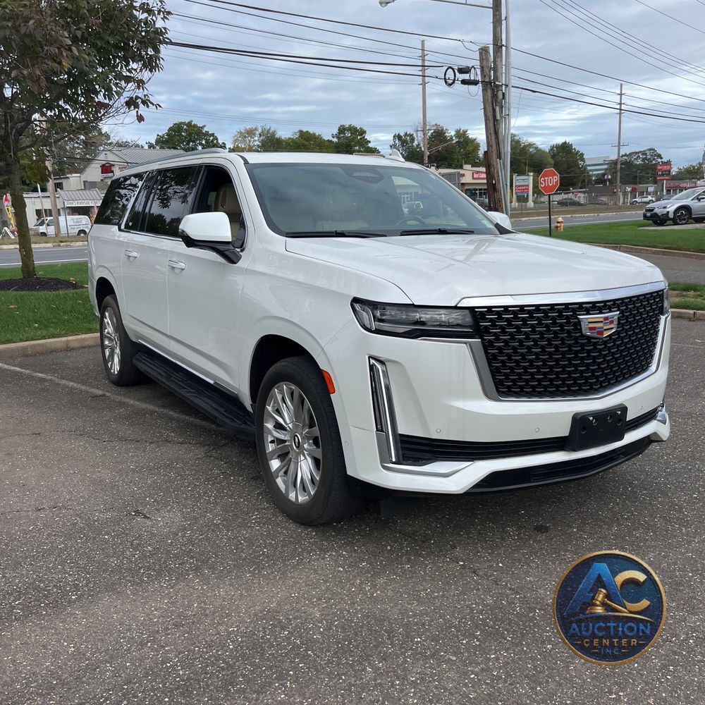 2022 Cadillac Escalade ESV Premium Luxury