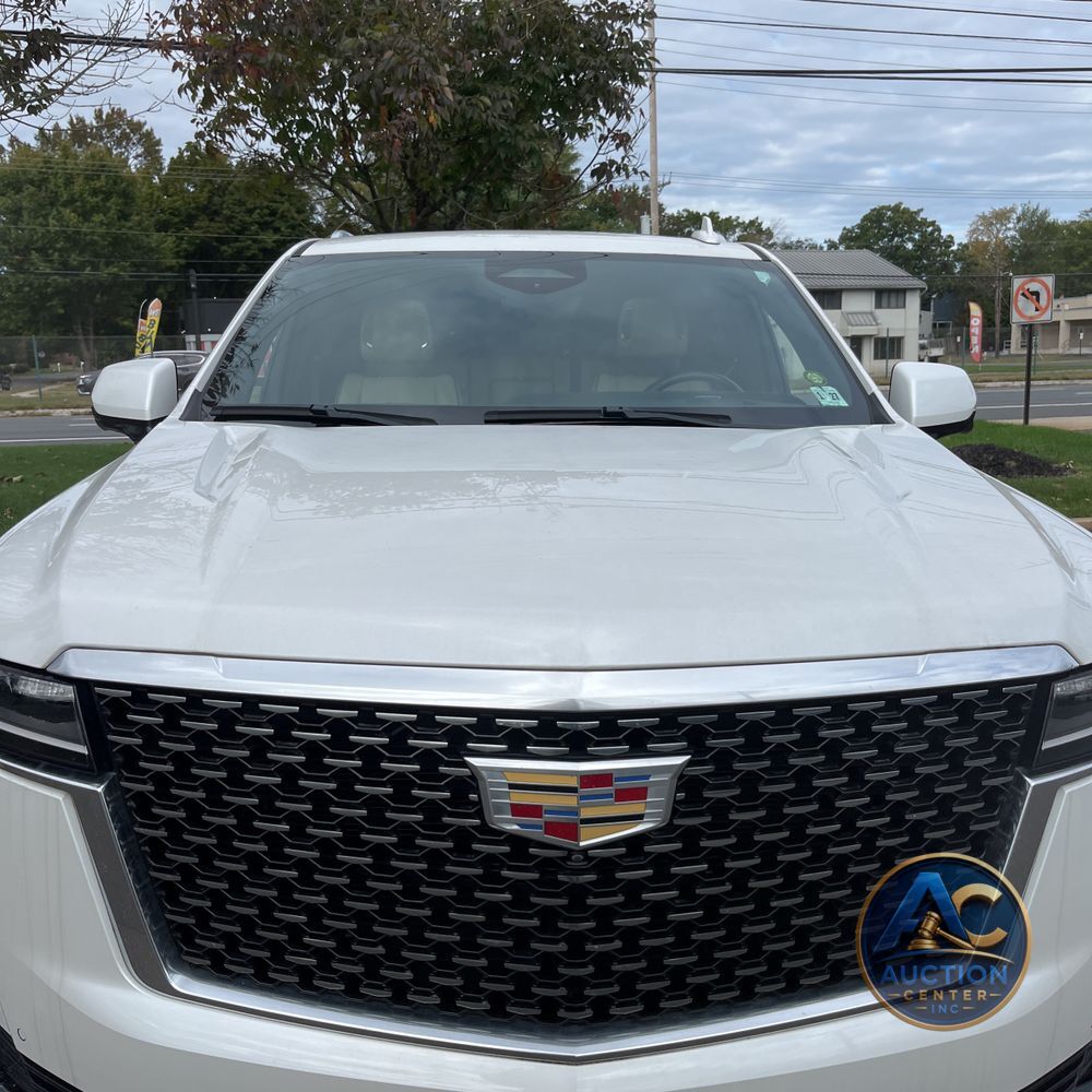 2022 Cadillac Escalade ESV Premium Luxury