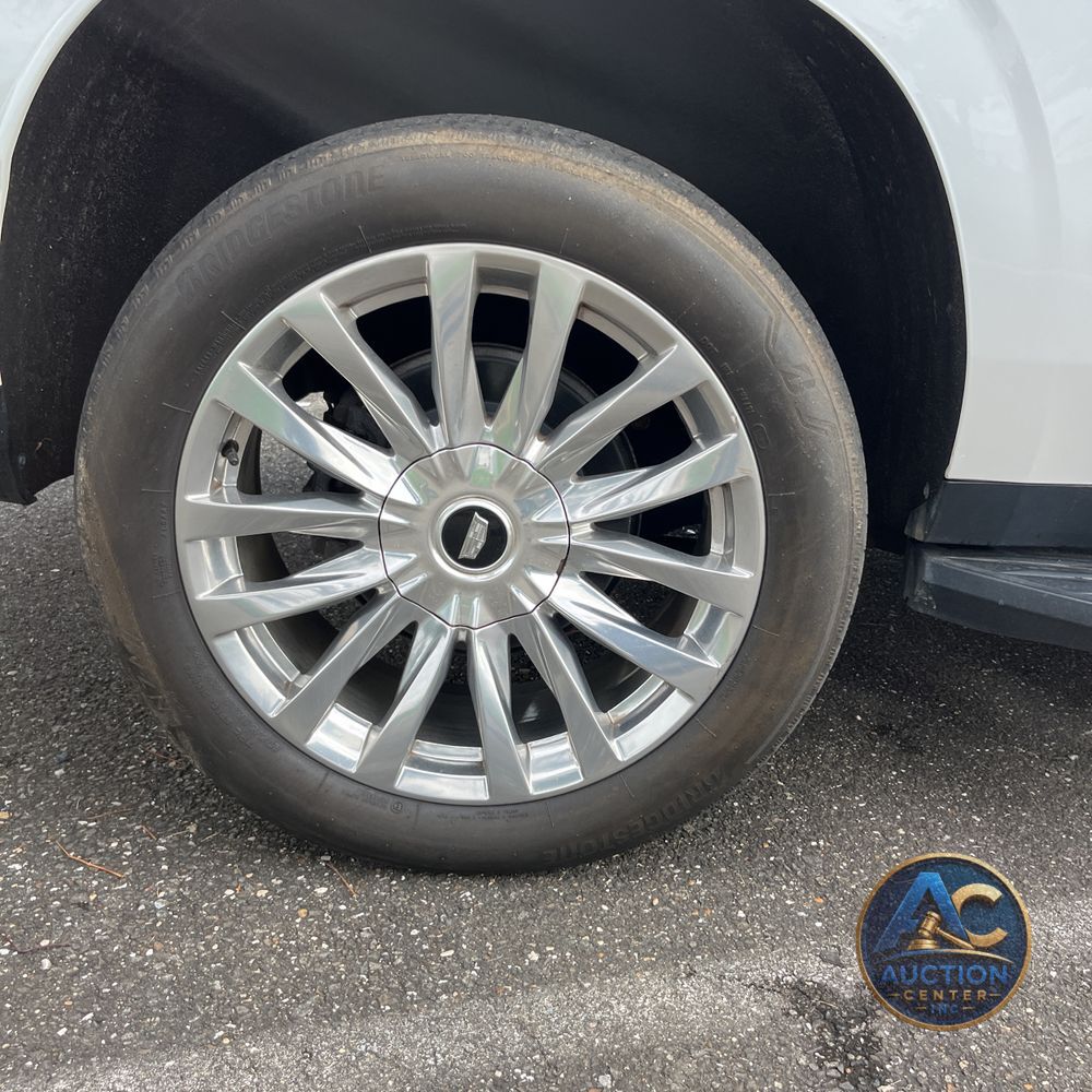 2022 Cadillac Escalade ESV Premium Luxury