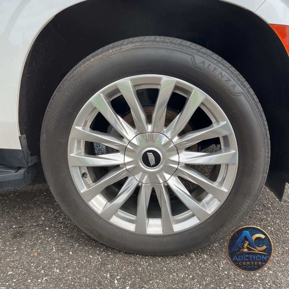 2022 Cadillac Escalade ESV Premium Luxury