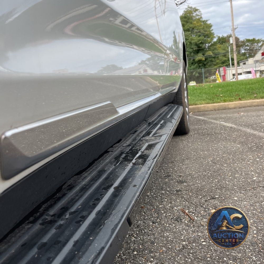 2022 Cadillac Escalade ESV Premium Luxury