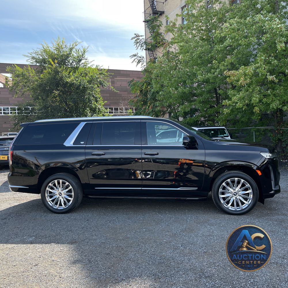 2022 Cadillac Escalade ESV Premium Luxury