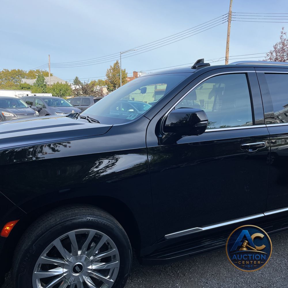 2022 Cadillac Escalade ESV Premium Luxury