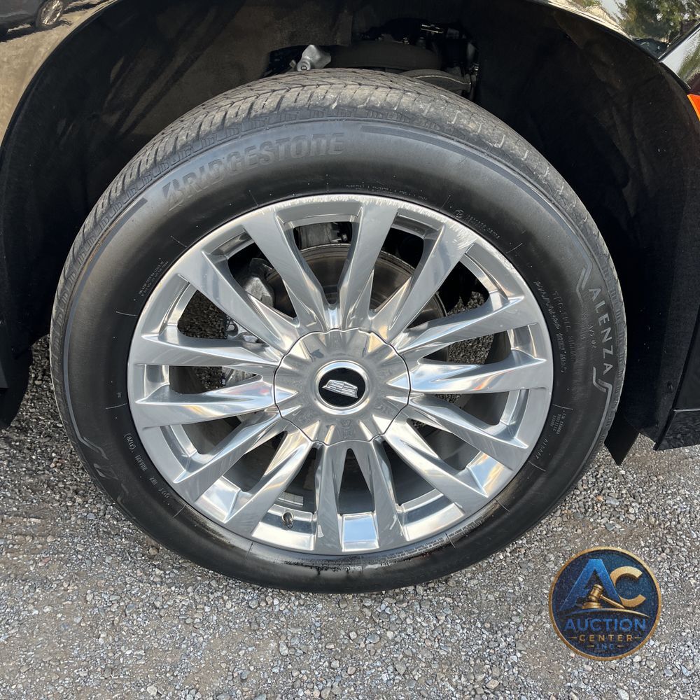 2022 Cadillac Escalade ESV Premium Luxury