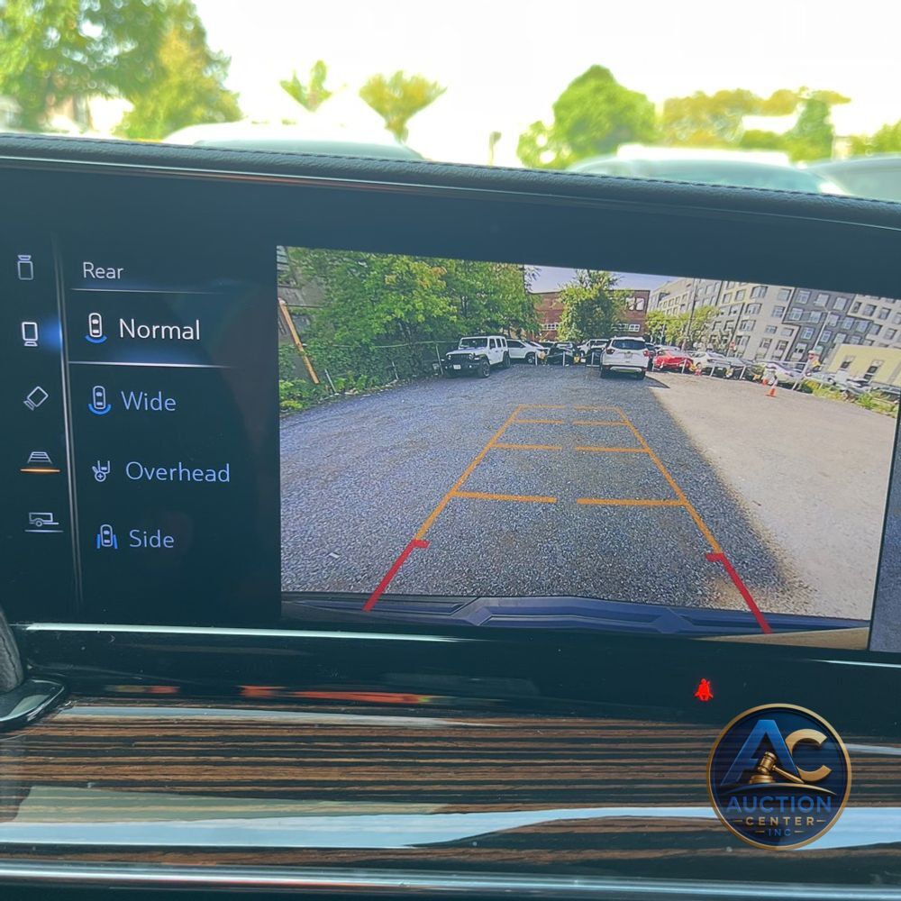 2022 Cadillac Escalade ESV Premium Luxury