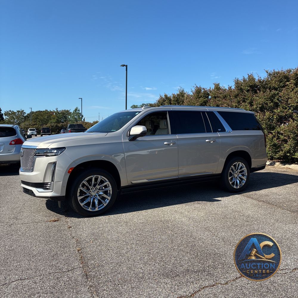 2023 Cadillac Escalade ESV Premium Luxury