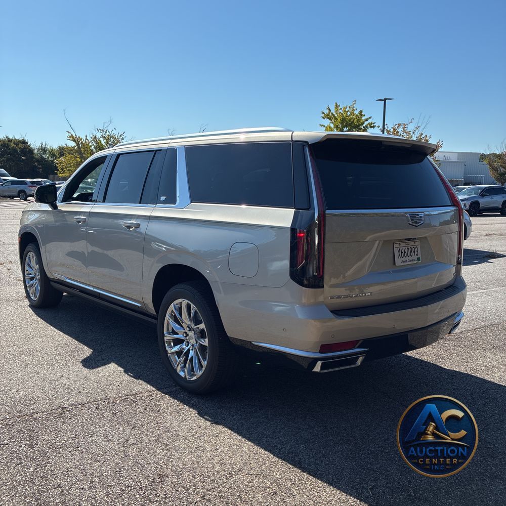 2023 Cadillac Escalade ESV Premium Luxury