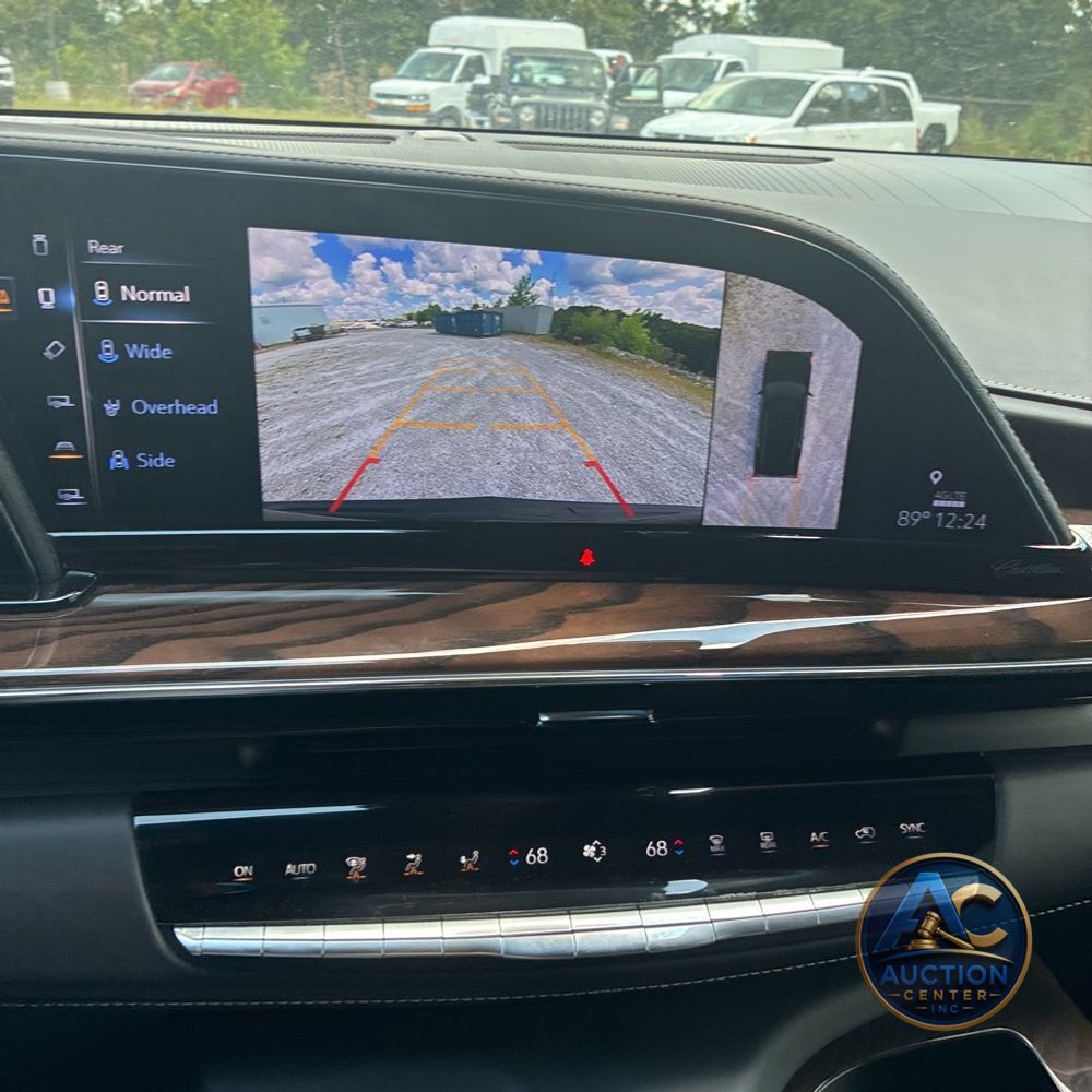 2024 Cadillac Escalade ESV Premium Luxury Platinum