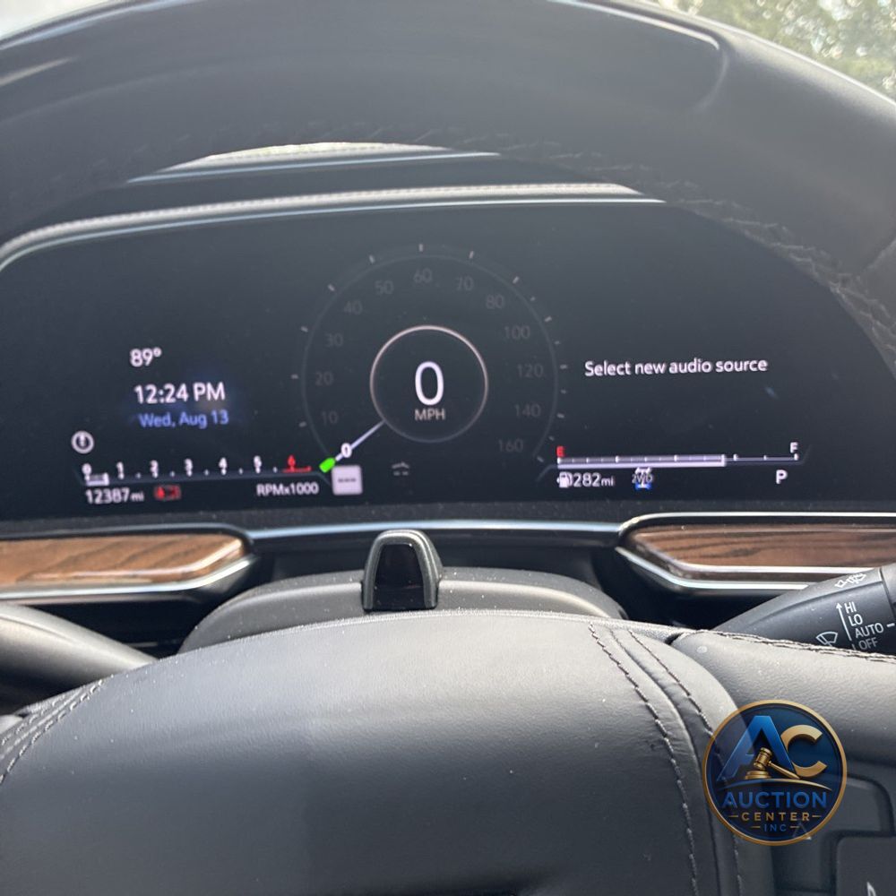 2024 Cadillac Escalade ESV Premium Luxury Platinum