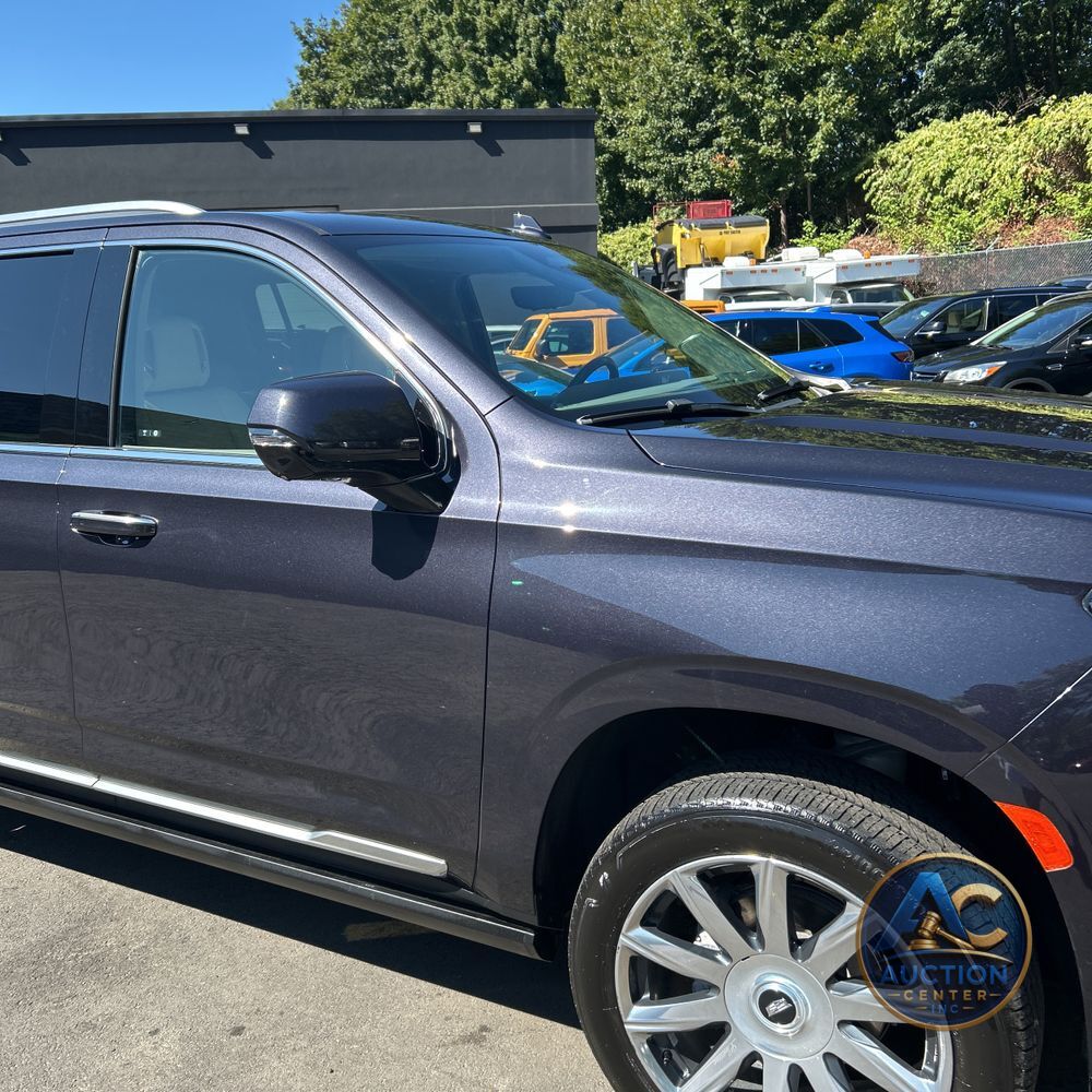2023 Cadillac Escalade ESV Premium Luxury Platinum