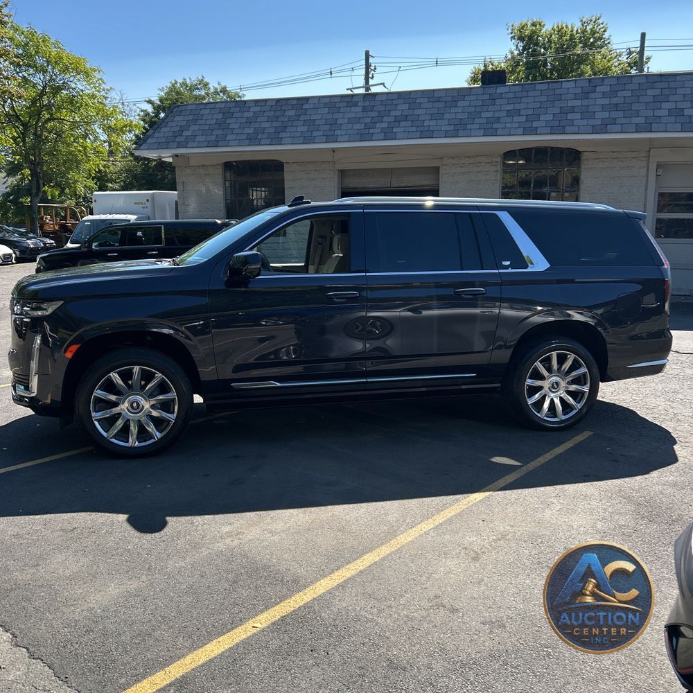 2023 Cadillac Escalade ESV Premium Luxury Platinum