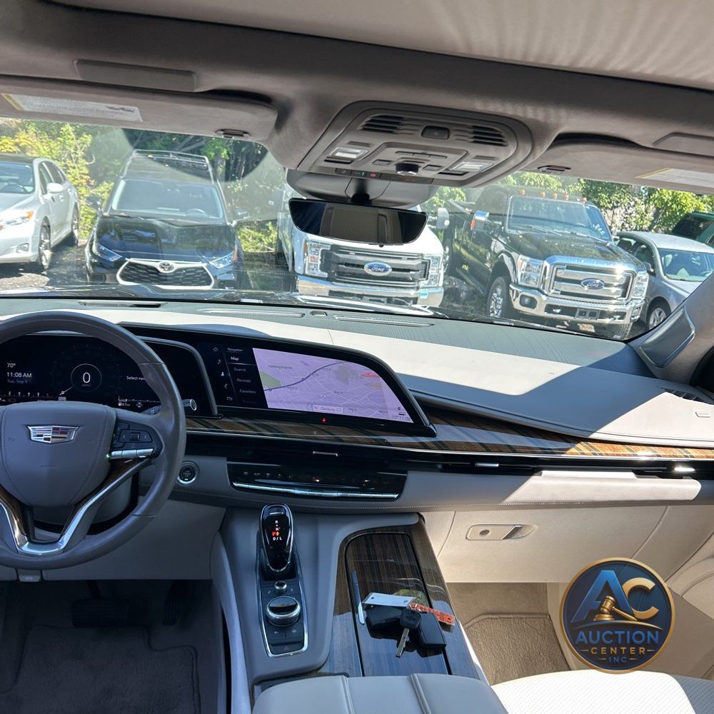 2023 Cadillac Escalade ESV Premium Luxury Platinum