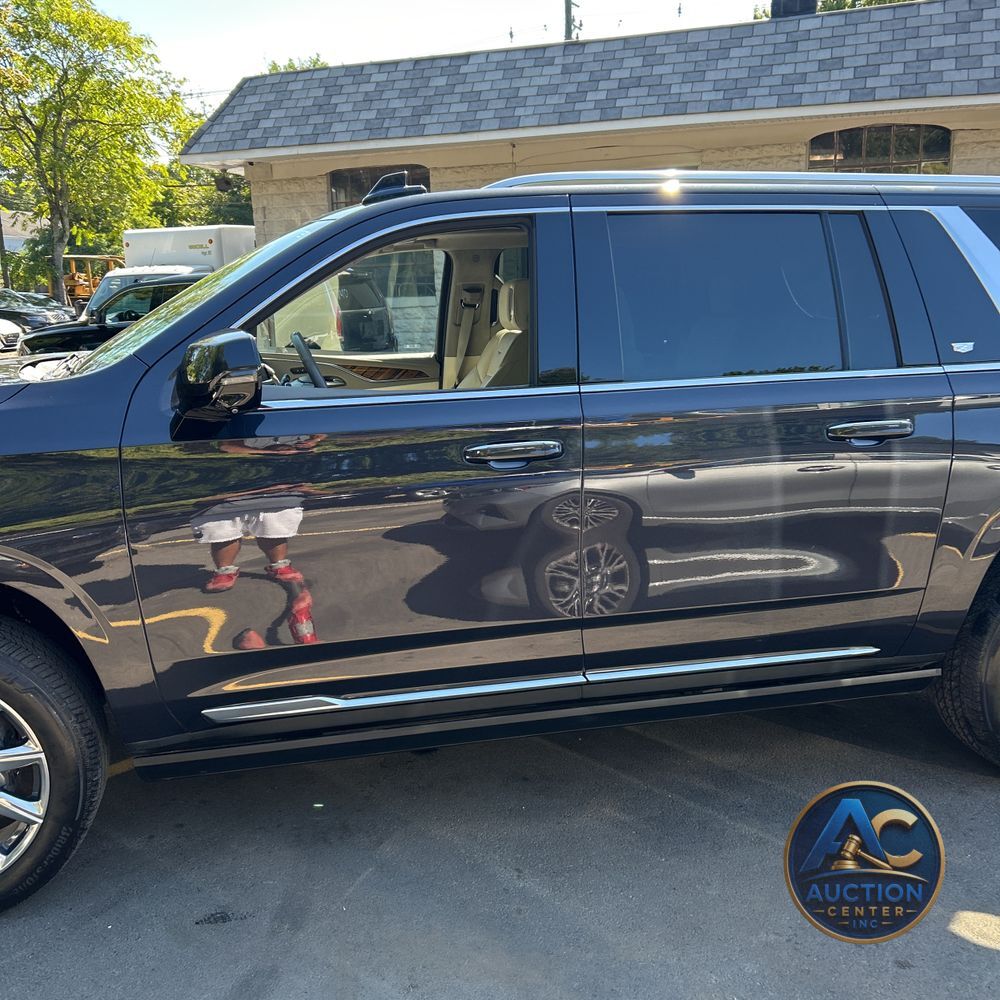 2023 Cadillac Escalade ESV Premium Luxury Platinum