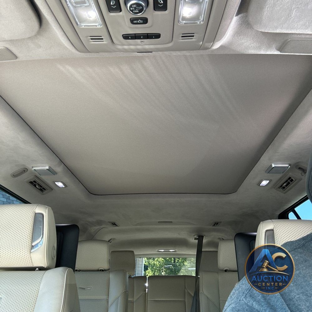 2023 Cadillac Escalade ESV Premium Luxury Platinum