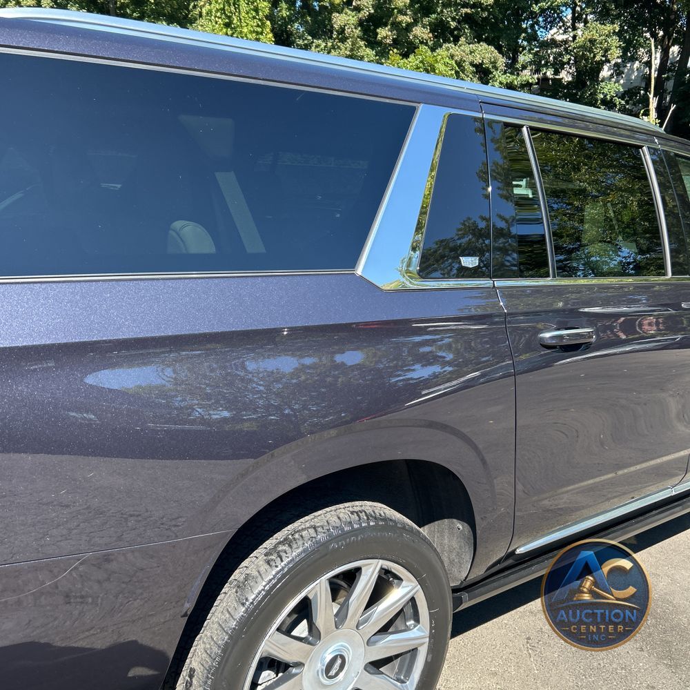 2023 Cadillac Escalade ESV Premium Luxury Platinum