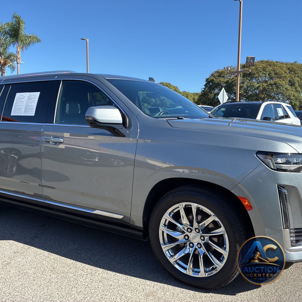 2023 Cadillac Escalade ESV Premium Luxury Platinum