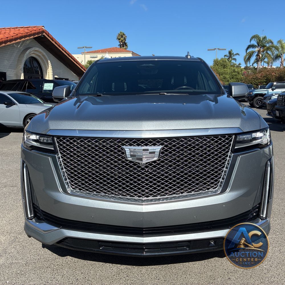 2023 Cadillac Escalade ESV Premium Luxury Platinum