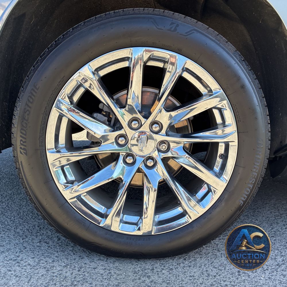 2023 Cadillac Escalade ESV Premium Luxury Platinum