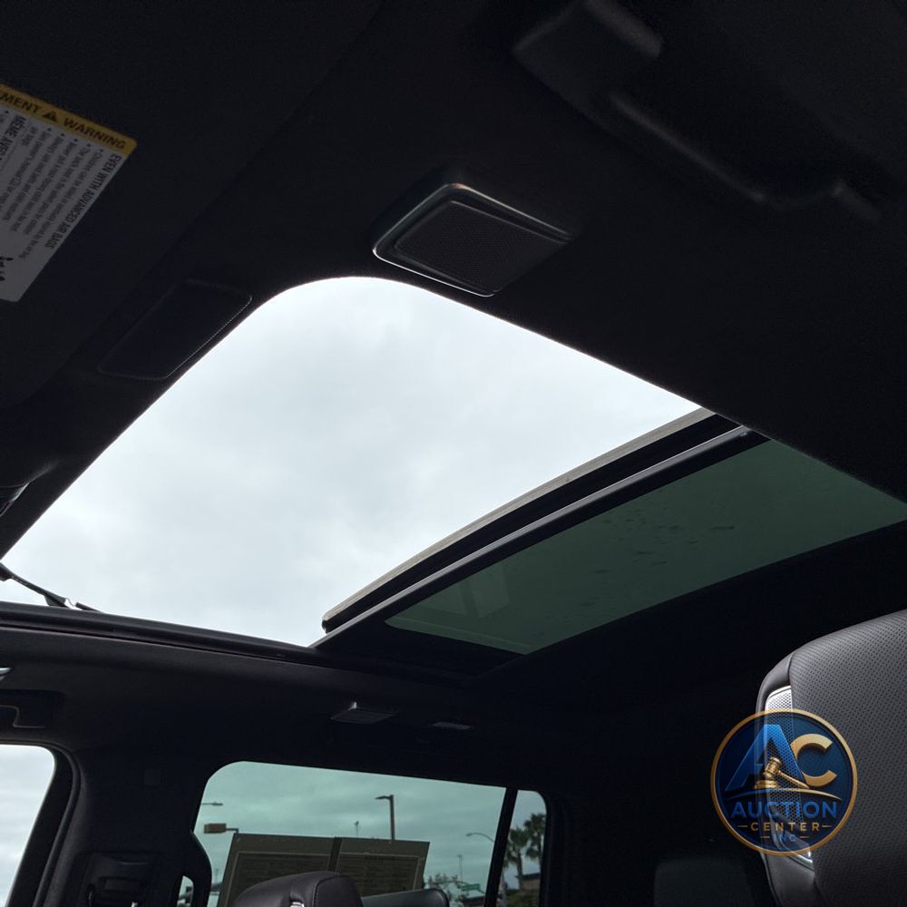 2023 Cadillac Escalade ESV Premium Luxury Platinum