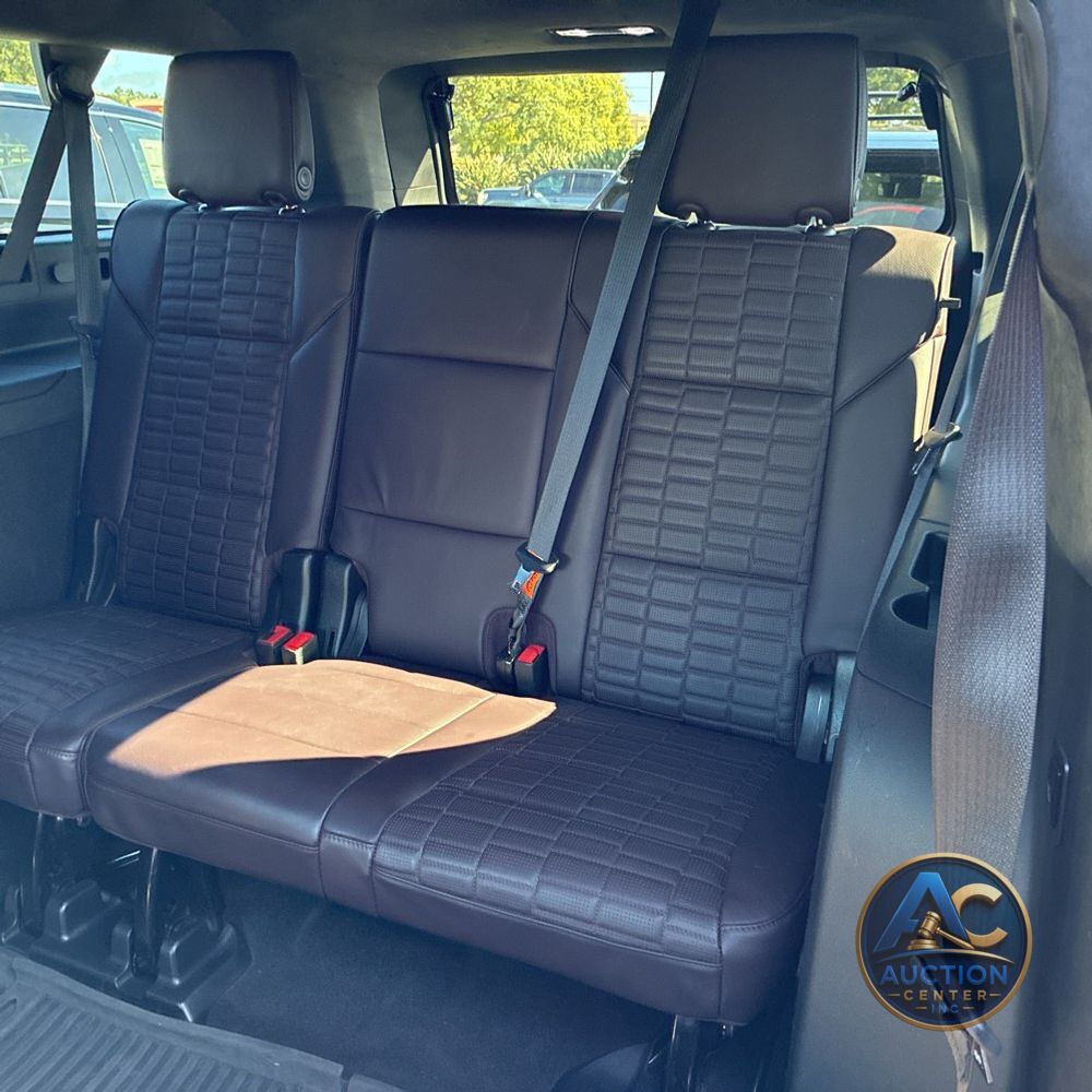 2023 Cadillac Escalade ESV Premium Luxury Platinum