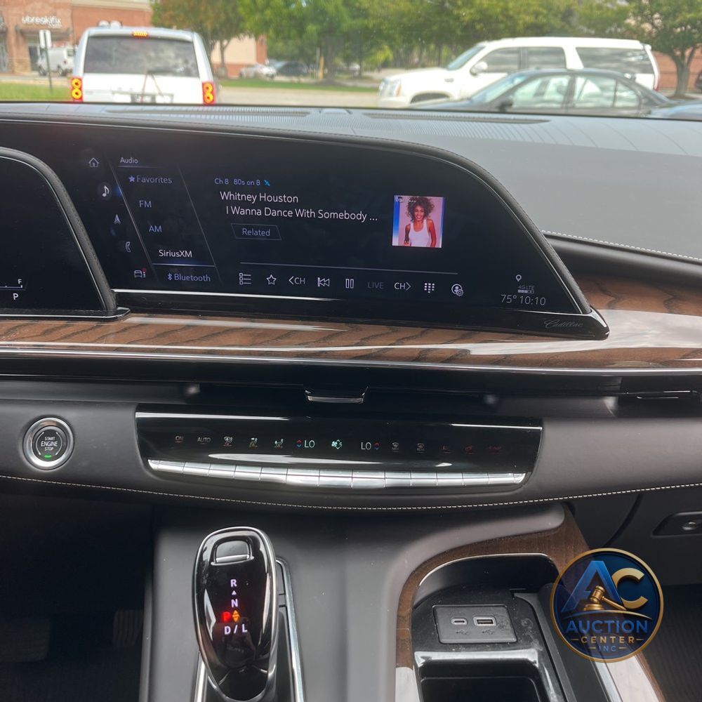 2024 Cadillac Escalade ESV Premium Luxury Platinum