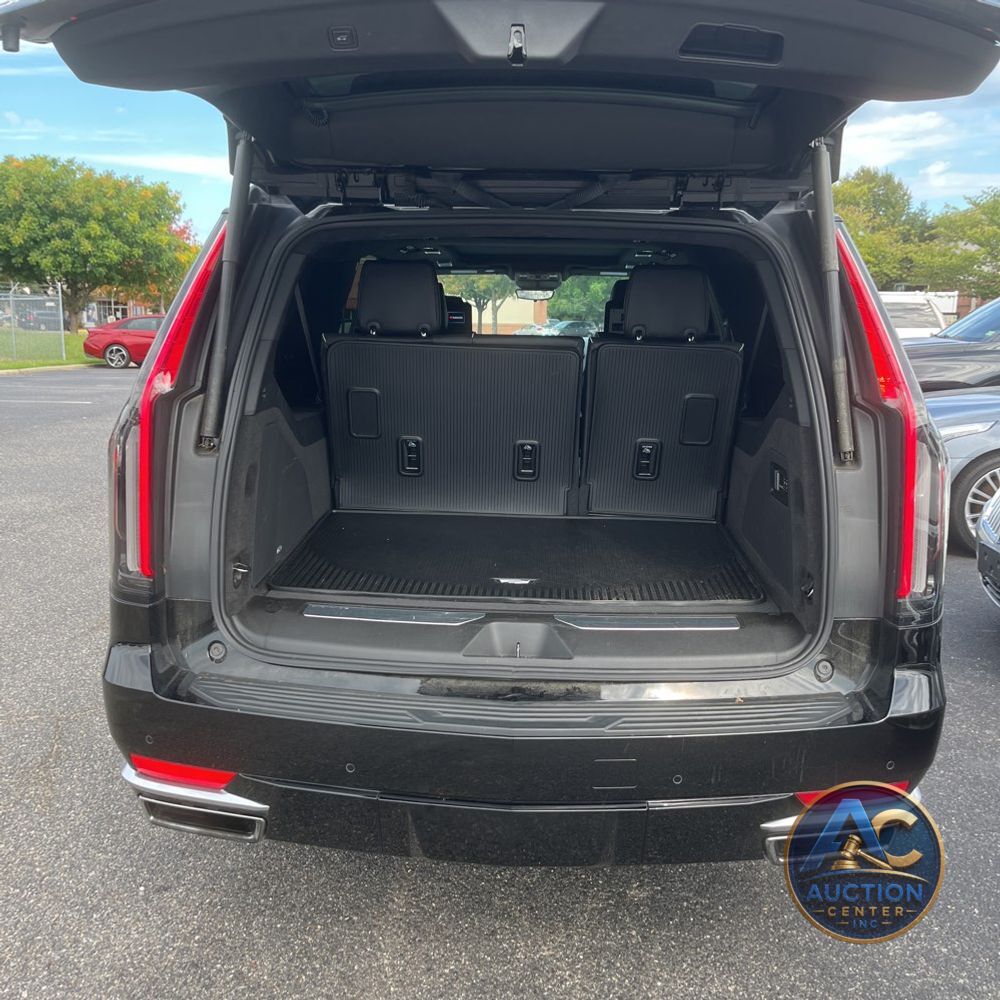 2024 Cadillac Escalade ESV Premium Luxury Platinum