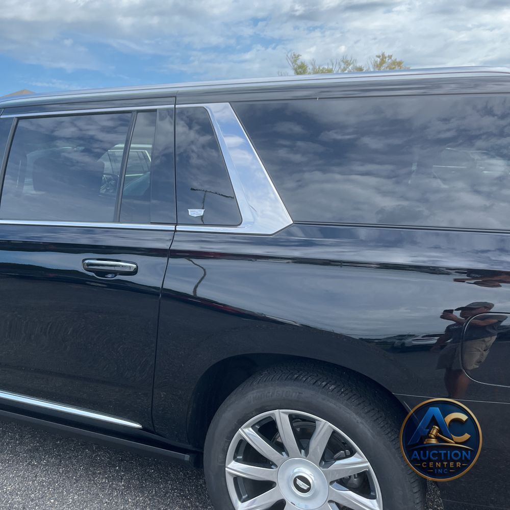 2024 Cadillac Escalade ESV Premium Luxury Platinum