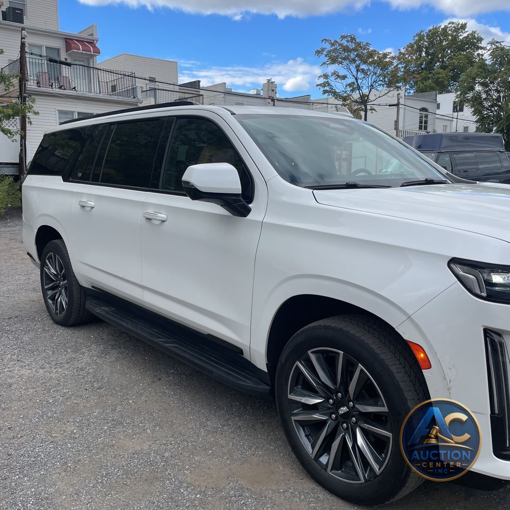 2021 Cadillac Escalade ESV Sport