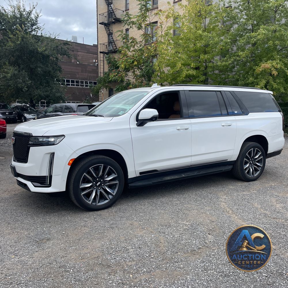 2021 Cadillac Escalade ESV Sport