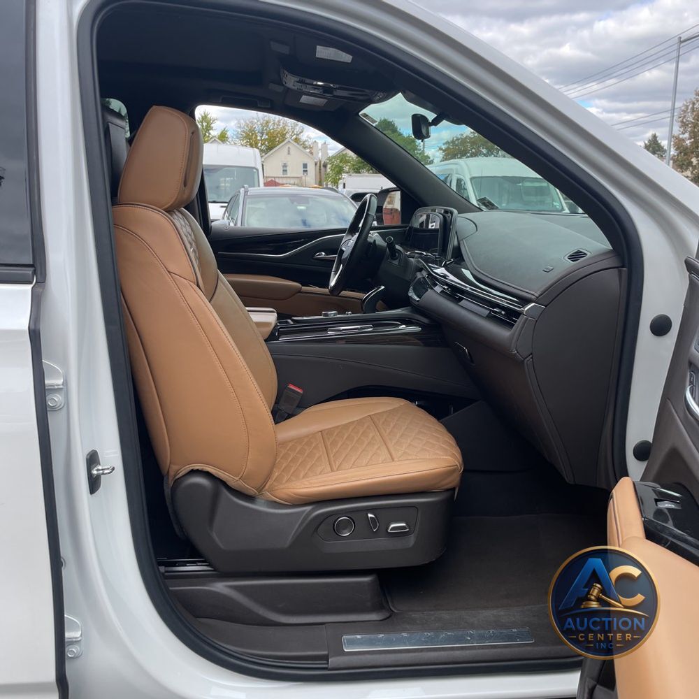 2021 Cadillac Escalade ESV Sport