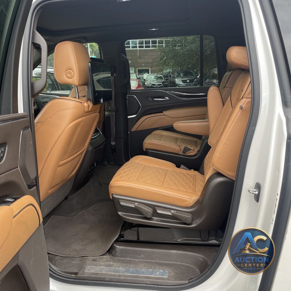 2021 Cadillac Escalade ESV Sport
