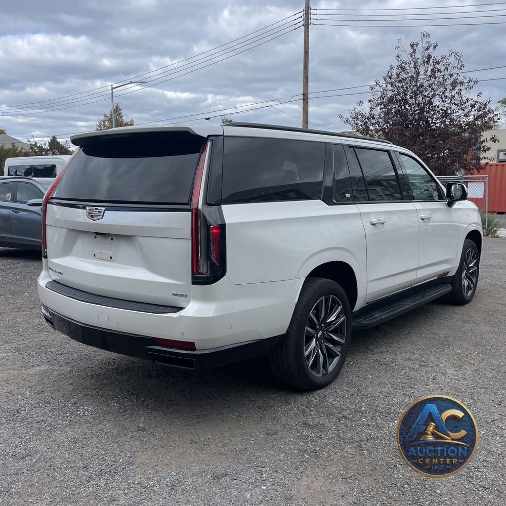 2021 Cadillac Escalade ESV Sport