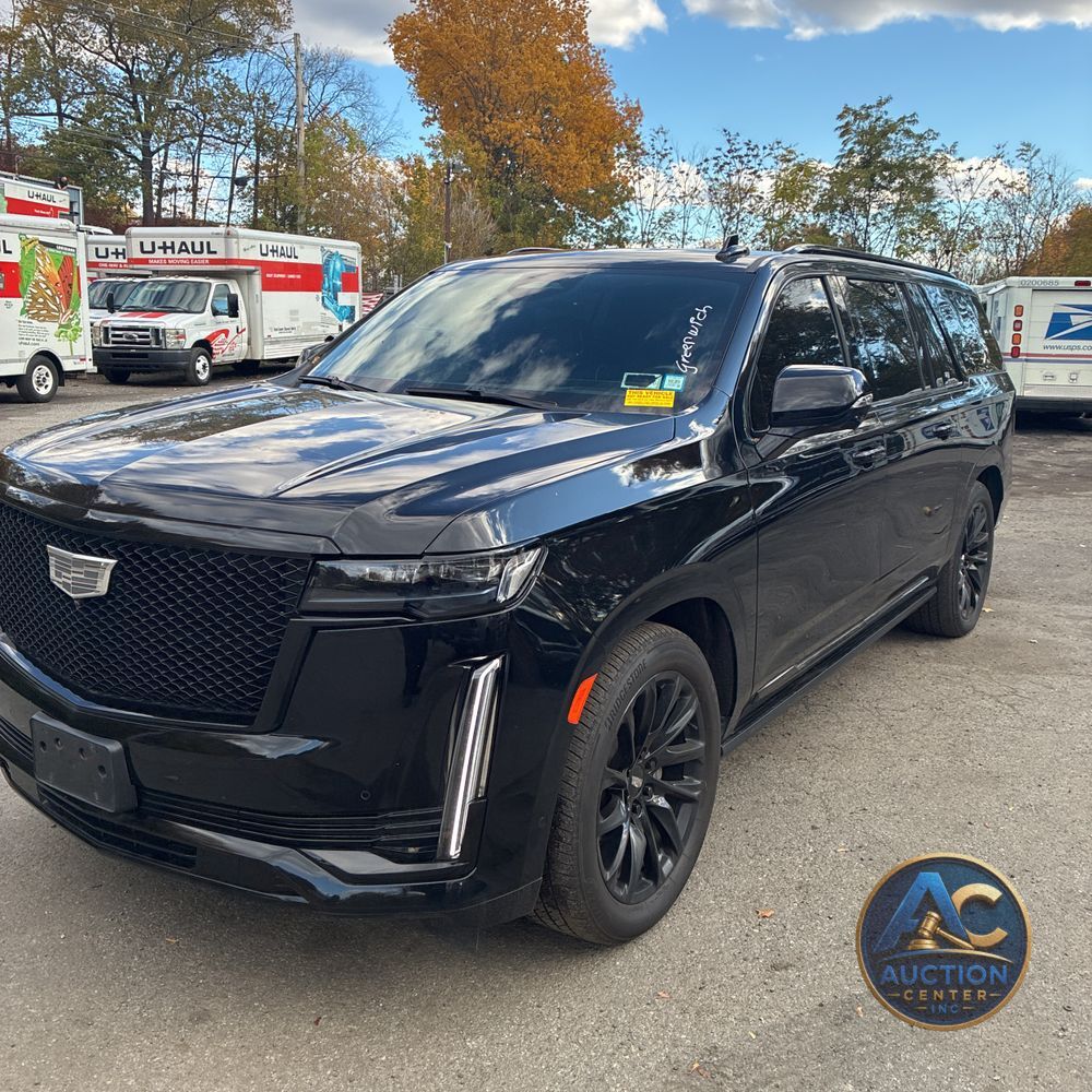 2022 Cadillac Escalade ESV Sport