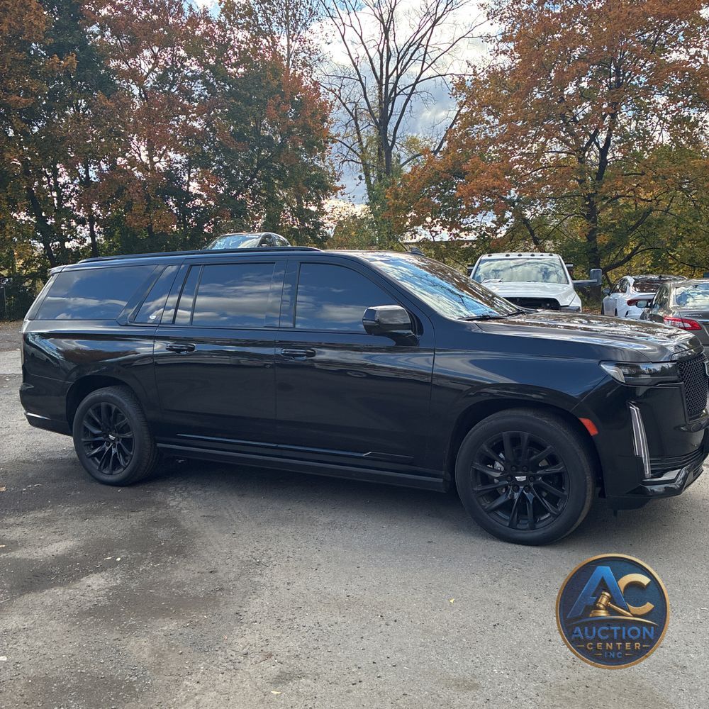 2022 Cadillac Escalade ESV Sport