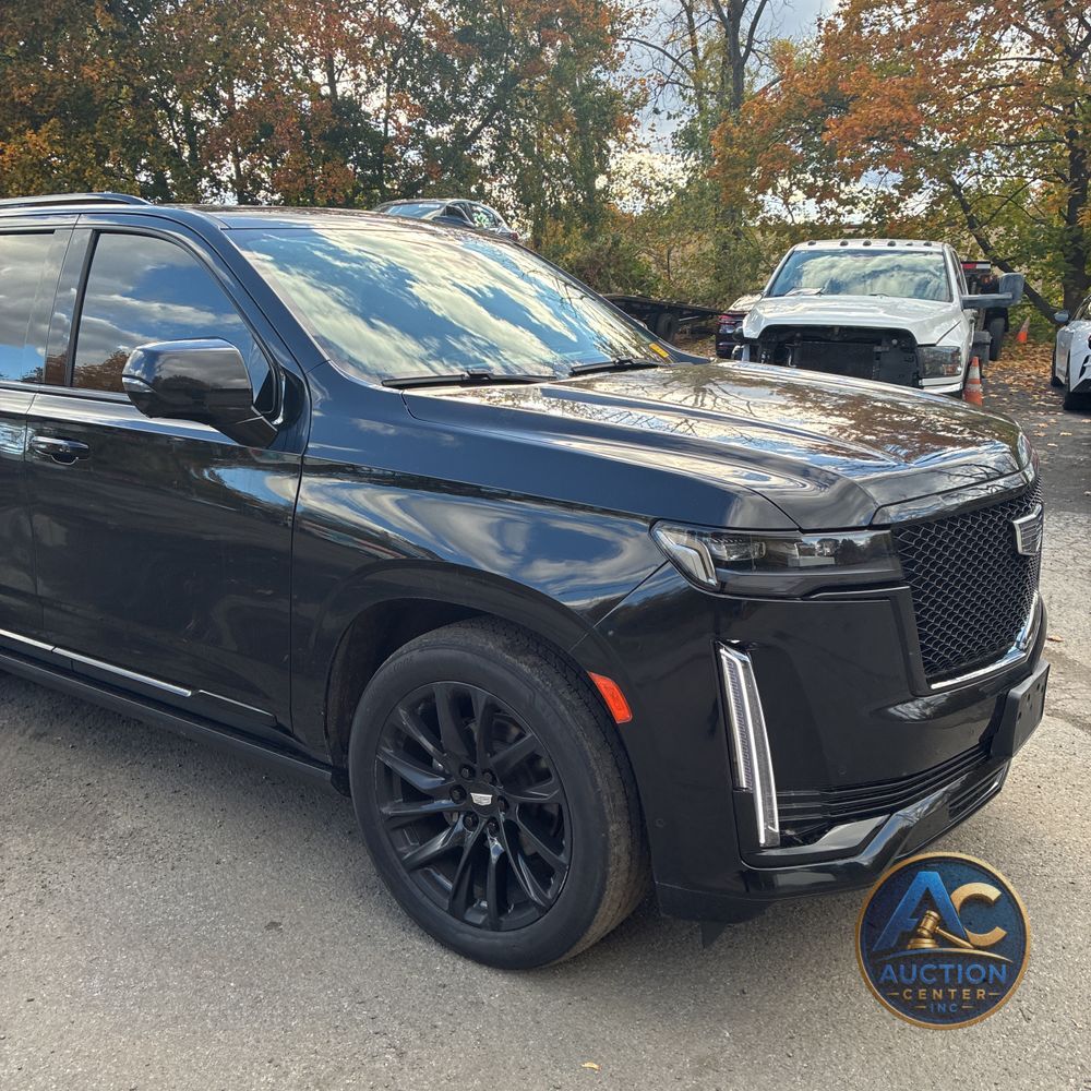 2022 Cadillac Escalade ESV Sport