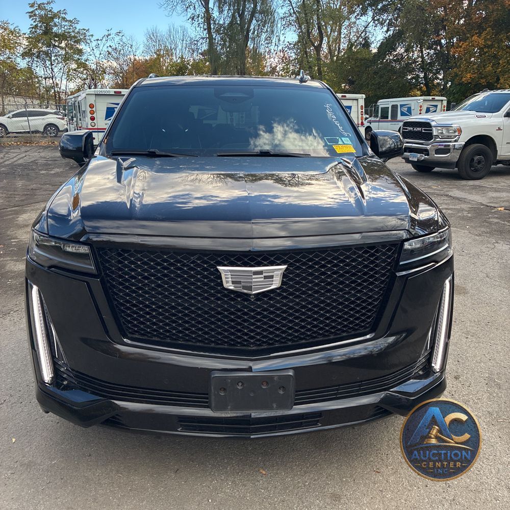 2022 Cadillac Escalade ESV Sport